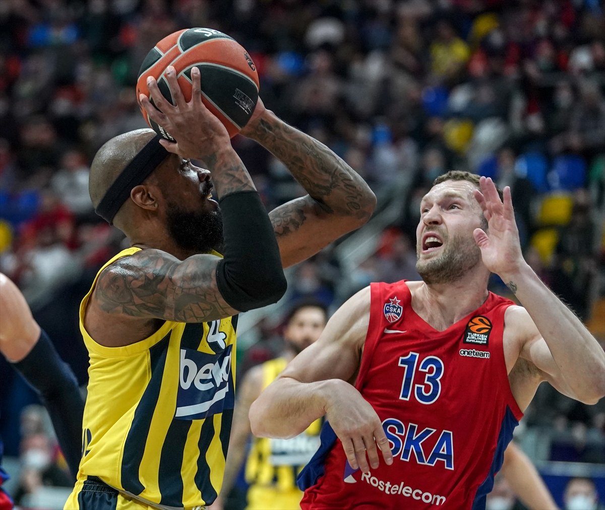 Fenerbahçe EuroLeague play-off ilk maçında CSKA Moskova'ya yenildi