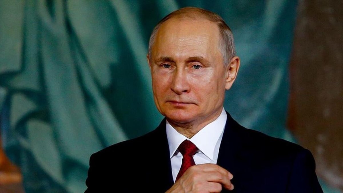 Vladimir Putin responds to the call of President of Ukraine Zelensky
