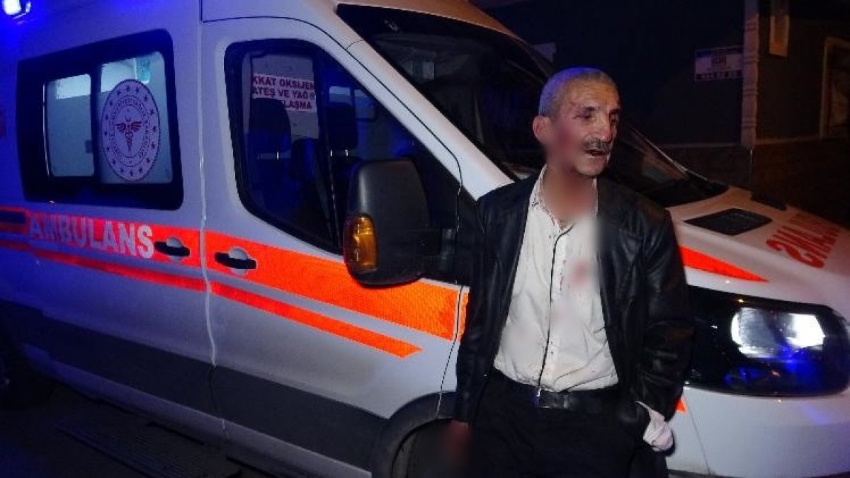 Bursa'da engelli kardeşini bıçaklayan ağabey, sigara içti