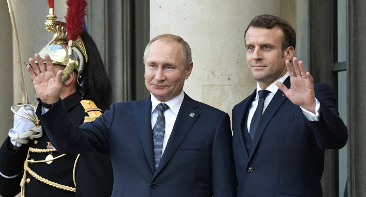 Vladimir Putin, Emmanuel Macron ile telefonda görüştü