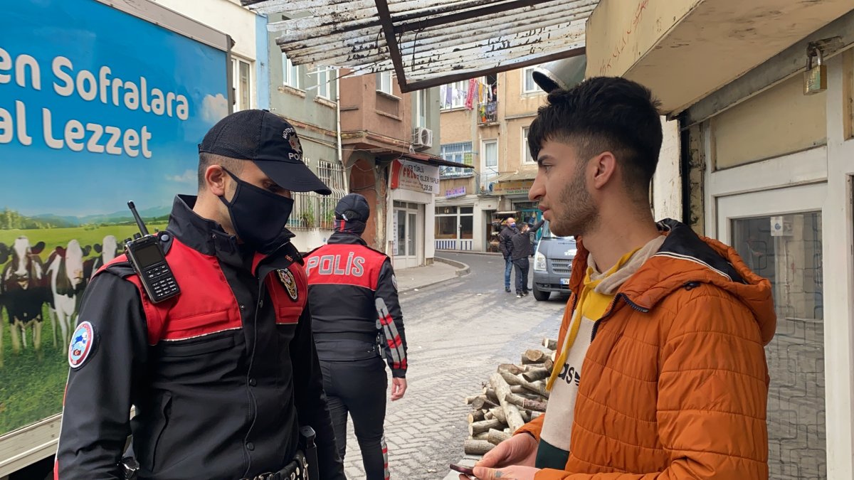 Beyoğlu’nda çalıntı televizyon ile polise yakalandı