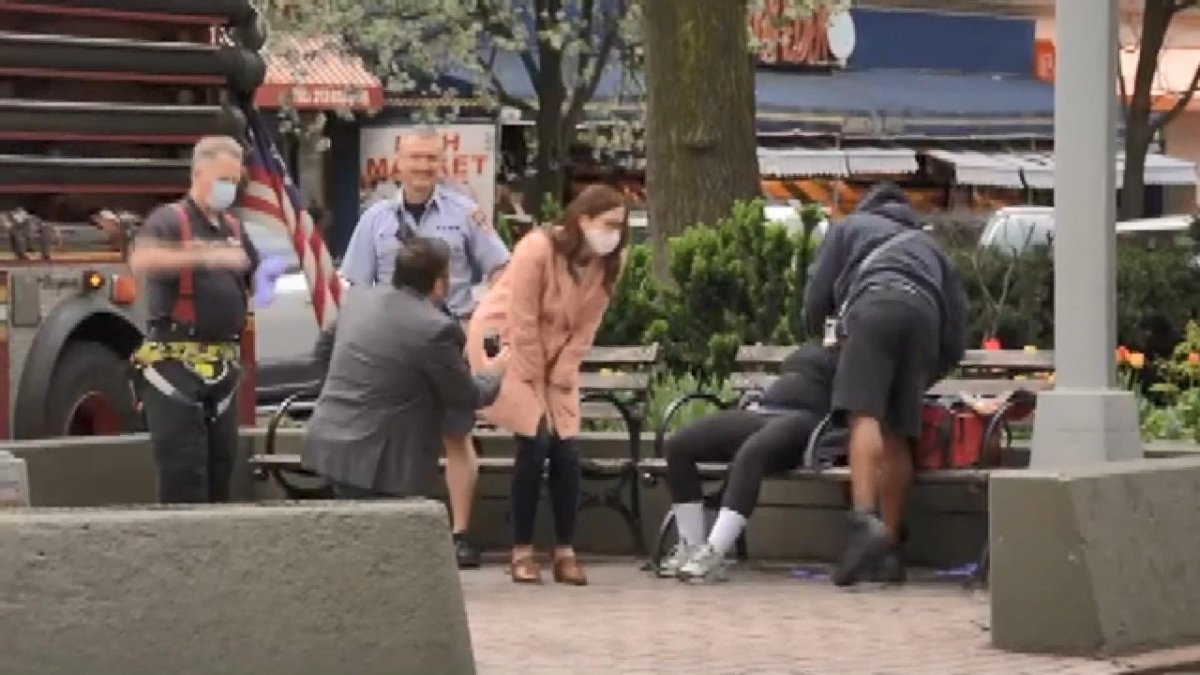 He convinced the firefighters in the USA, made a marriage proposal #3