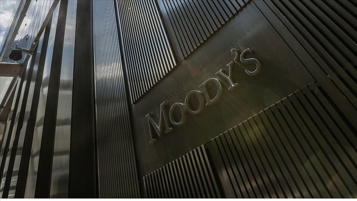 Moody's küresel enerji endüstrisinin görünümünü pozitife çevirdi