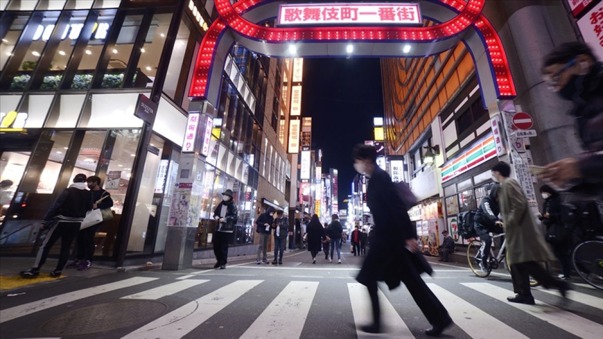 Japonya Merkez Bankası, enflasyon beklentilerini düşürdü