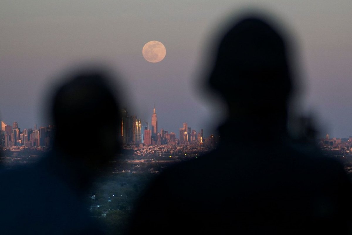 Second Super Moon of 2021 observed last night #5