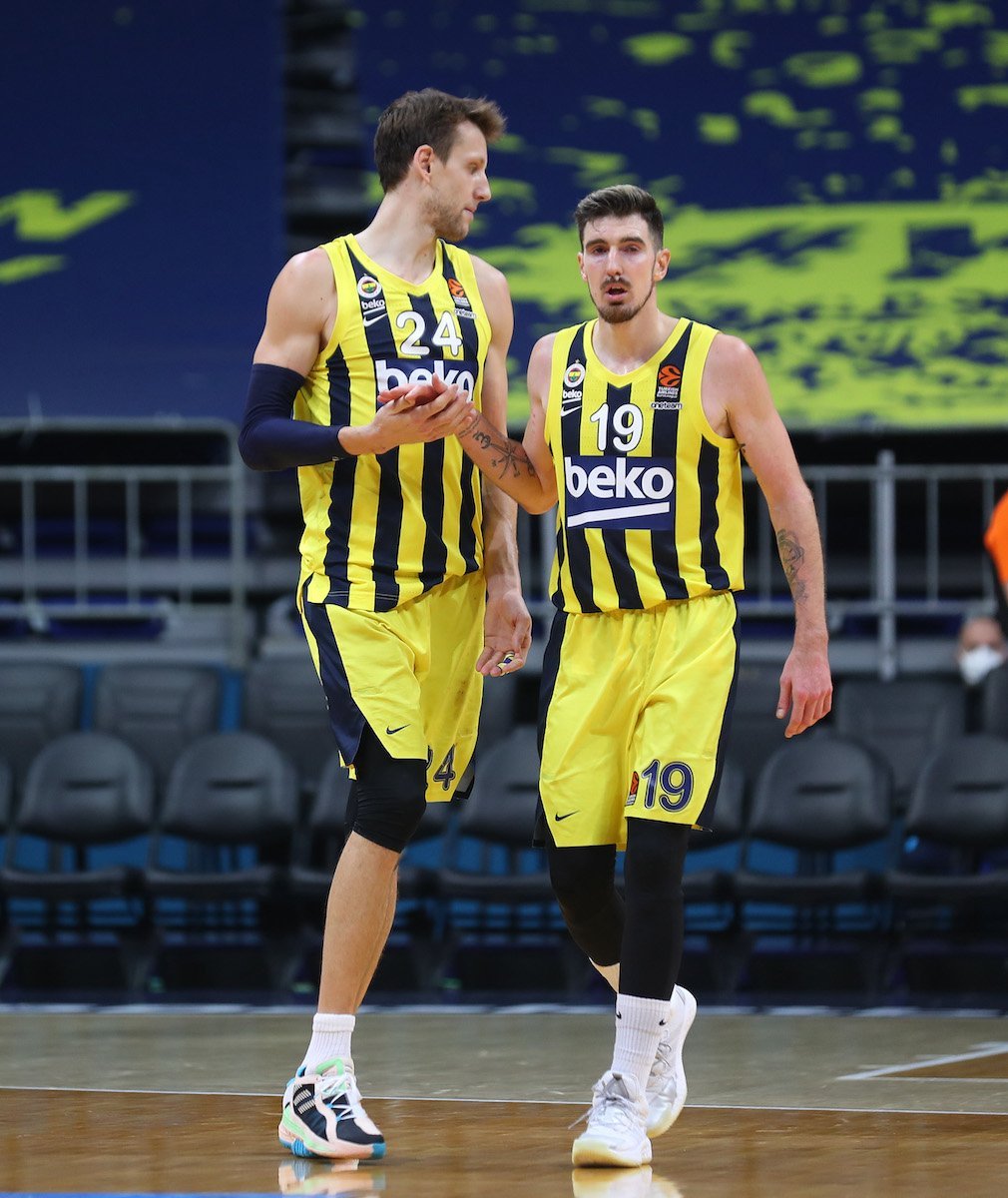 Jan Vesely geri döndü