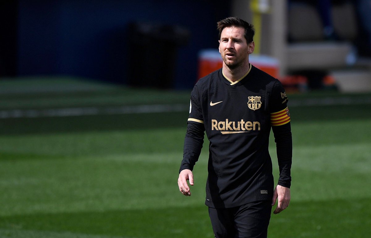 PSG, Messi'ye 2+1 yıllık sözleşme sundu