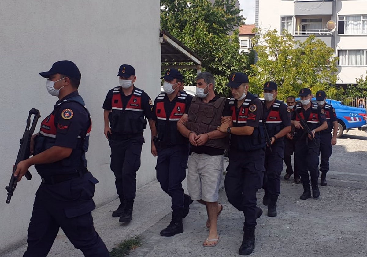 Zonguldak'ta çifte cinayet: Ses duyulmasın diye traktörü çalıştırttı