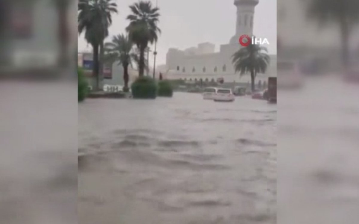 Heavy rains cause flooding in Saudi Arabia #1
