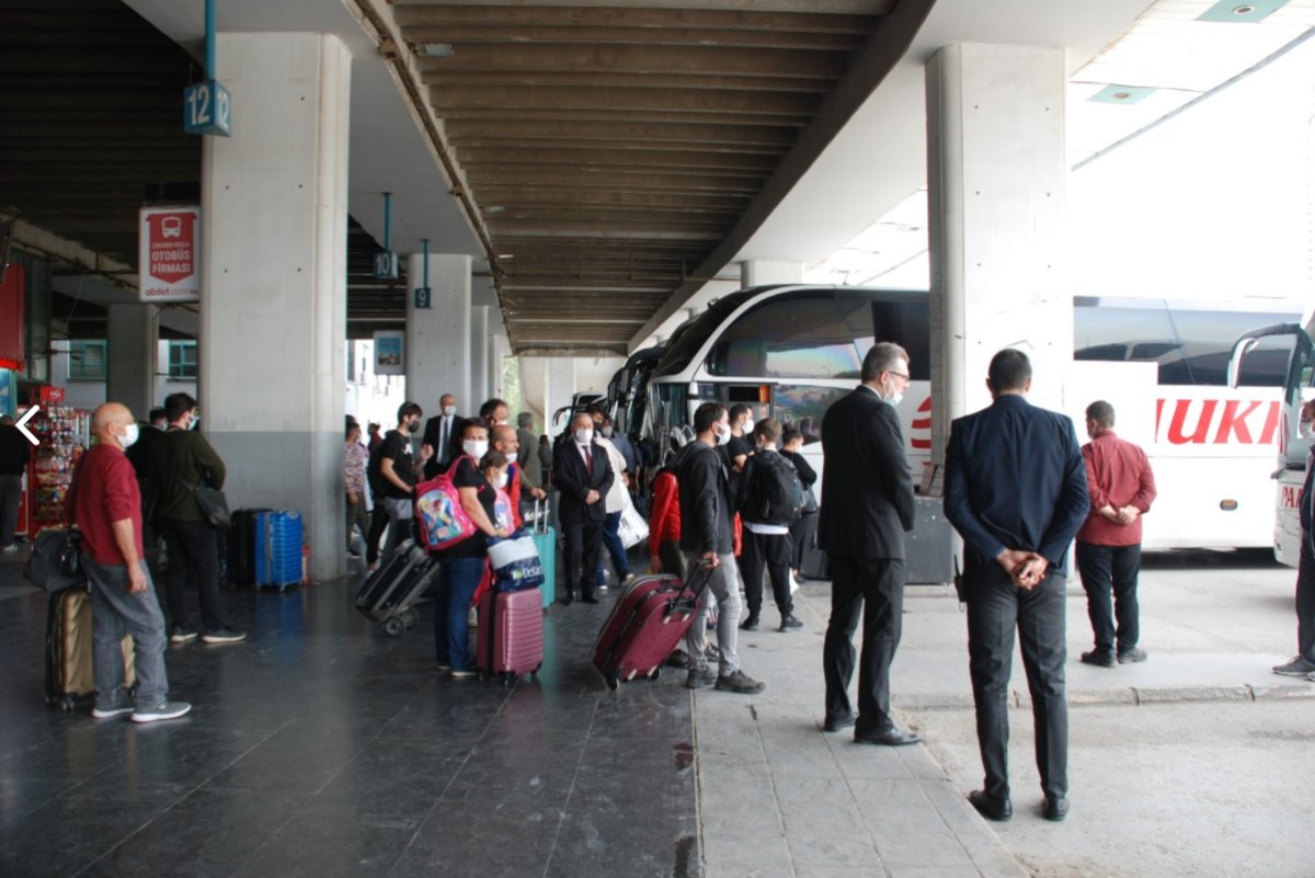 Tatil bölgelerinde tam kapanma yoğunluğu