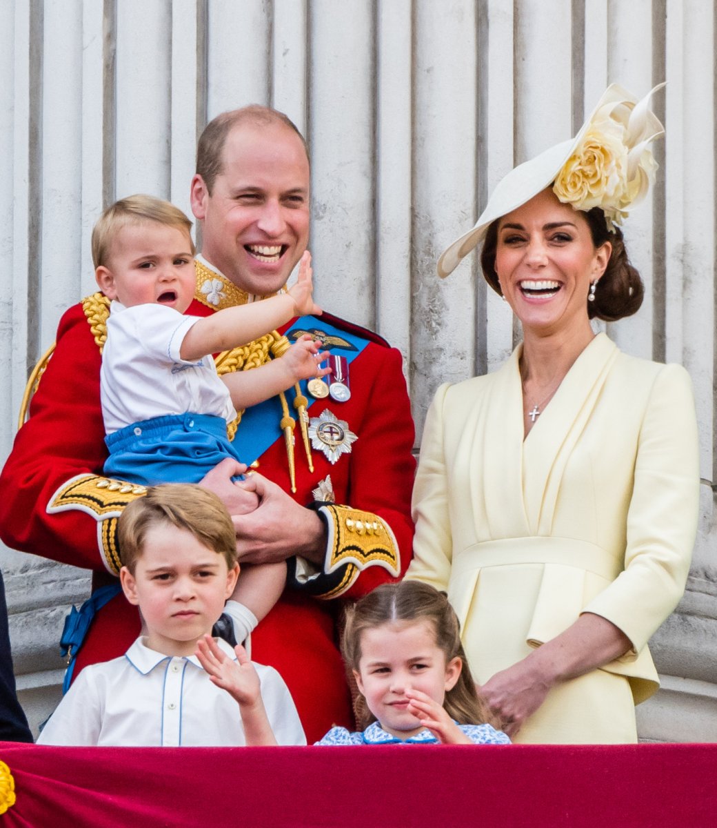 Kate Middleton ve Prens William'dan 10. yıl pozu