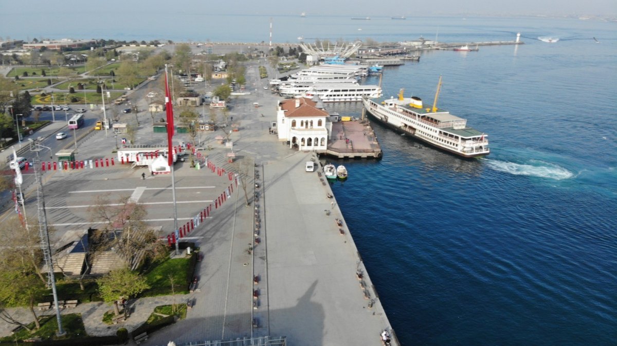 Üsküdar ve Kadıköy'de kapanma sessizliği