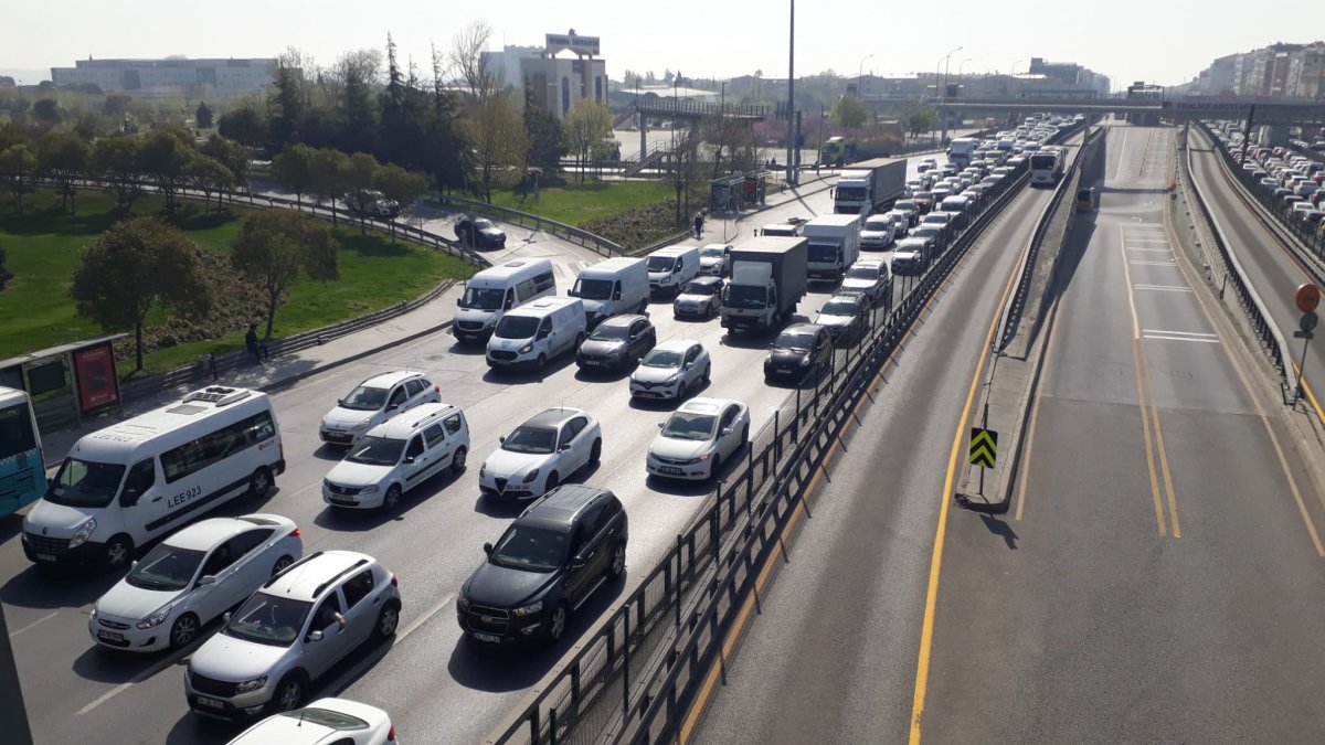 Avcılar ve Küçükçekmece'de trafik kitlendi