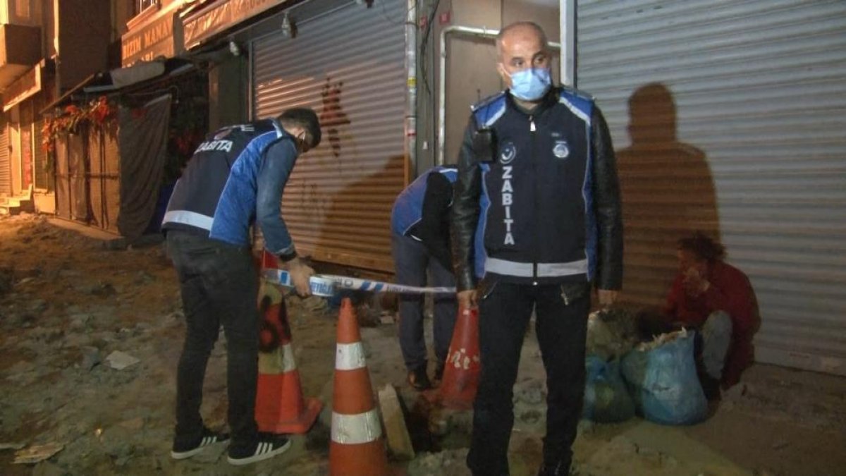 İstanbul'da yaşlı kadın açık bırakılan kanalizasyon çukuruna düştü