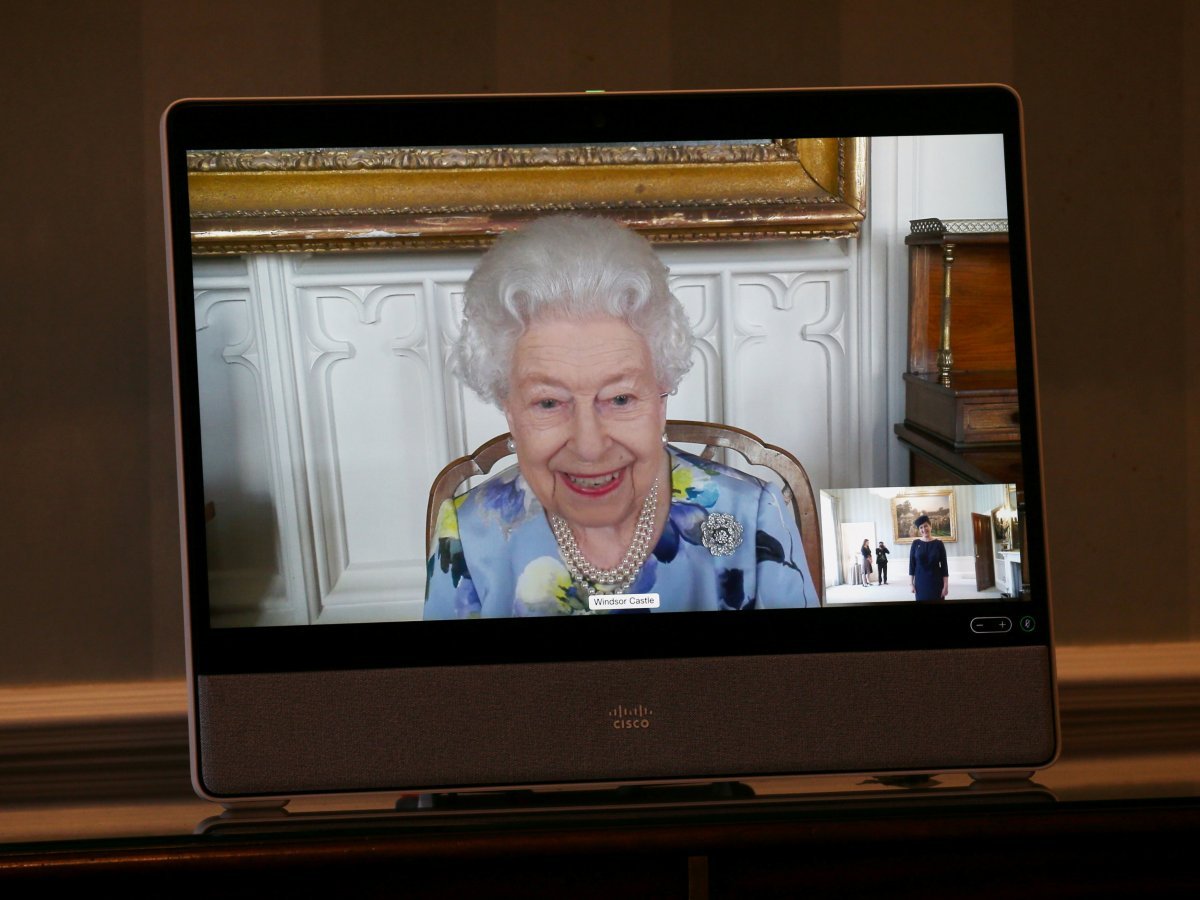 Queen Elizabeth got her credentials online #3