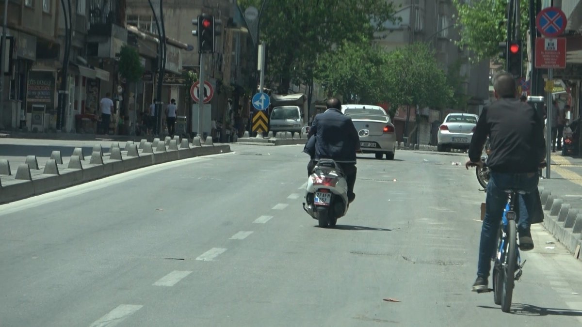 Gaziantep’te sokaklar çocuklara kaldı