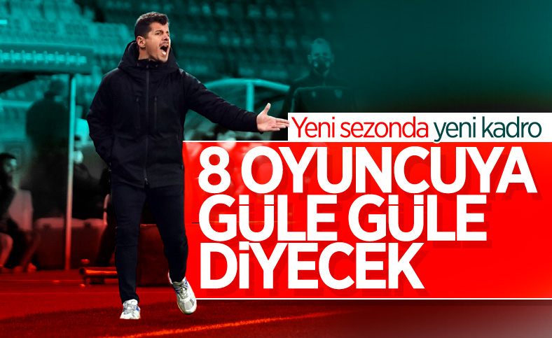 Fenerbahçe'de 8 oyuncuyla yollar ayrılacak