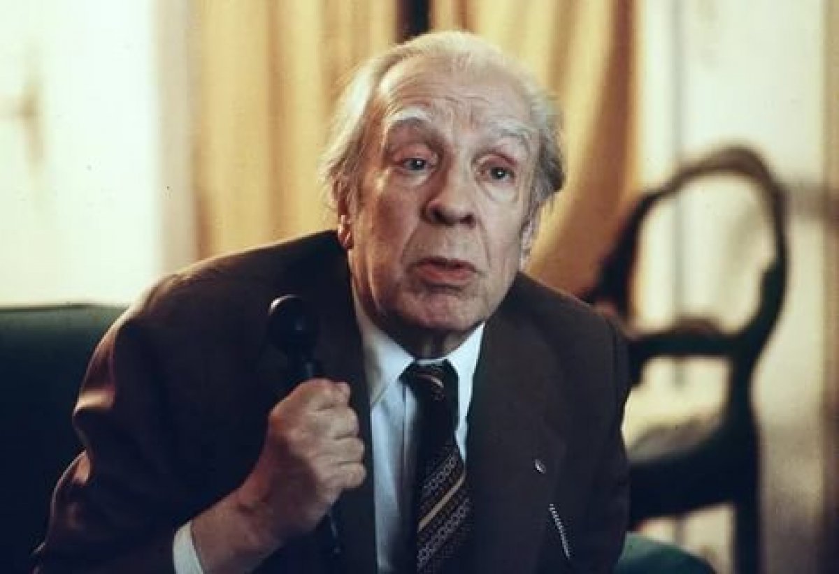 Borges Sekseninde: Sohbetler kitabında yazarın hayat düşünceleri