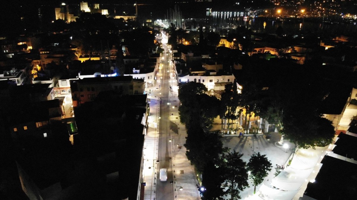 Yunan adalarındaki patlama sesleri Bodrumluları korkuttu