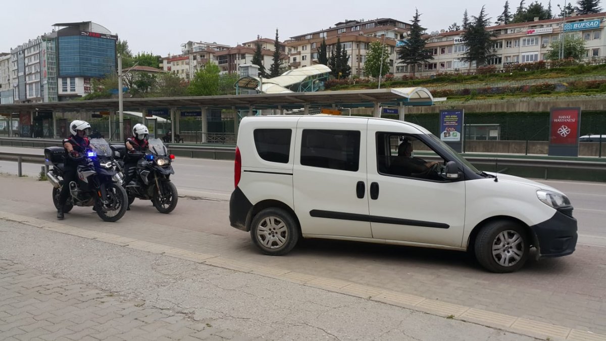 Bursa'da kaçırılmak üzere olan kadını 'KADES' kurtardı