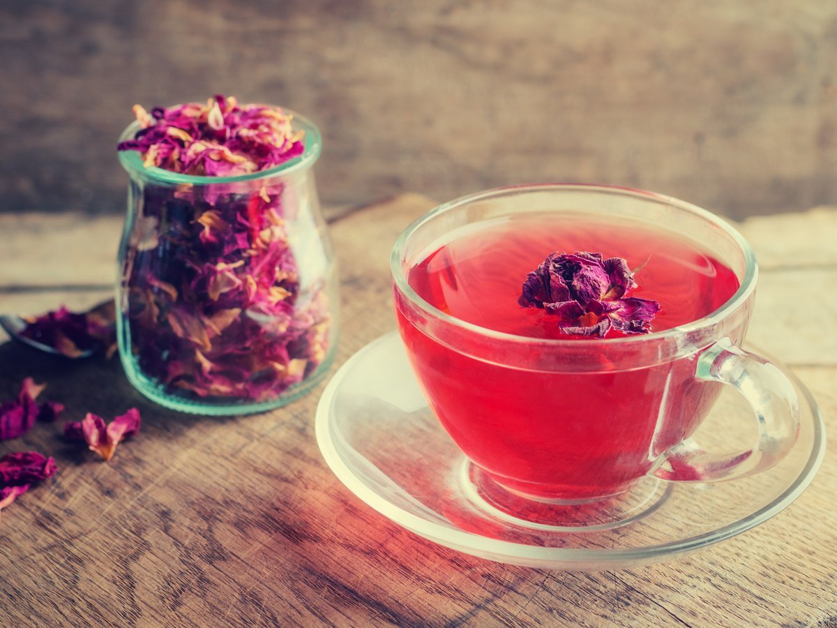 Stresi azaltmak için 6 bitki çayı tarifi