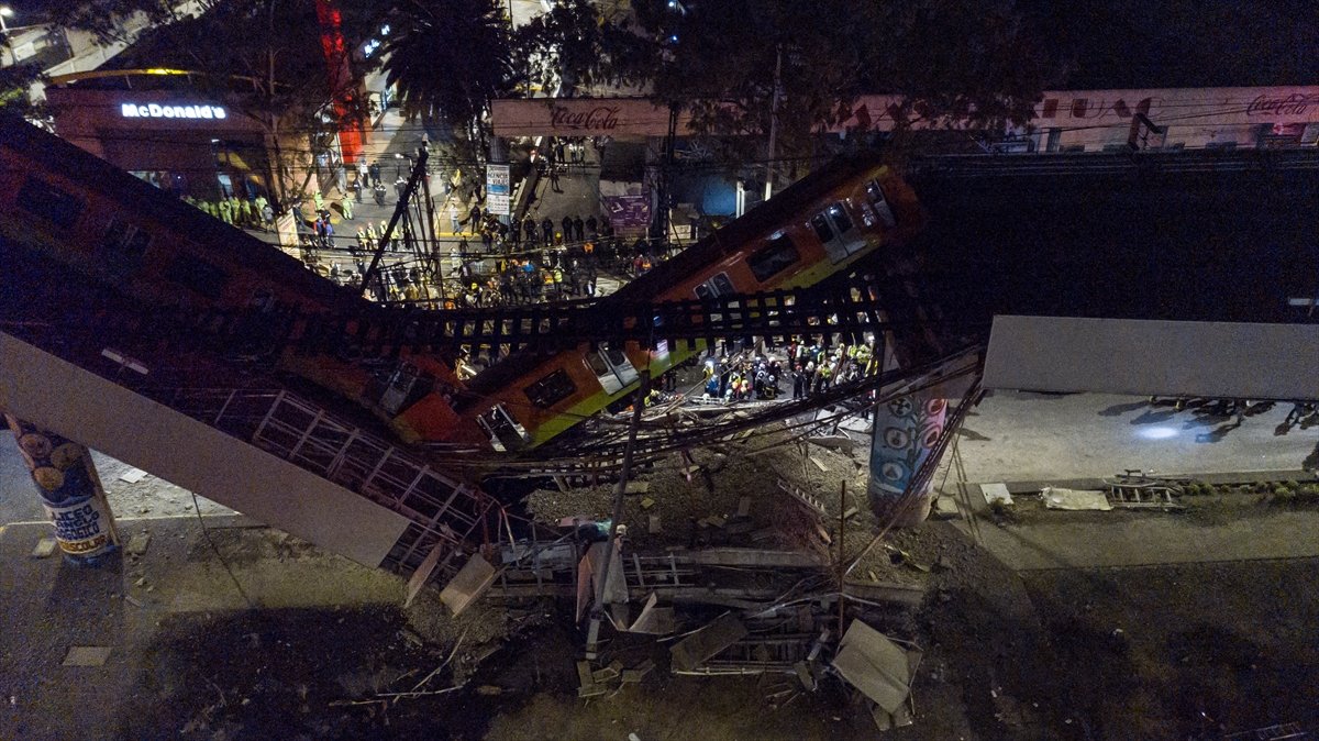 Train track collapsed in Mexico: 23 dead, 65 injured #9