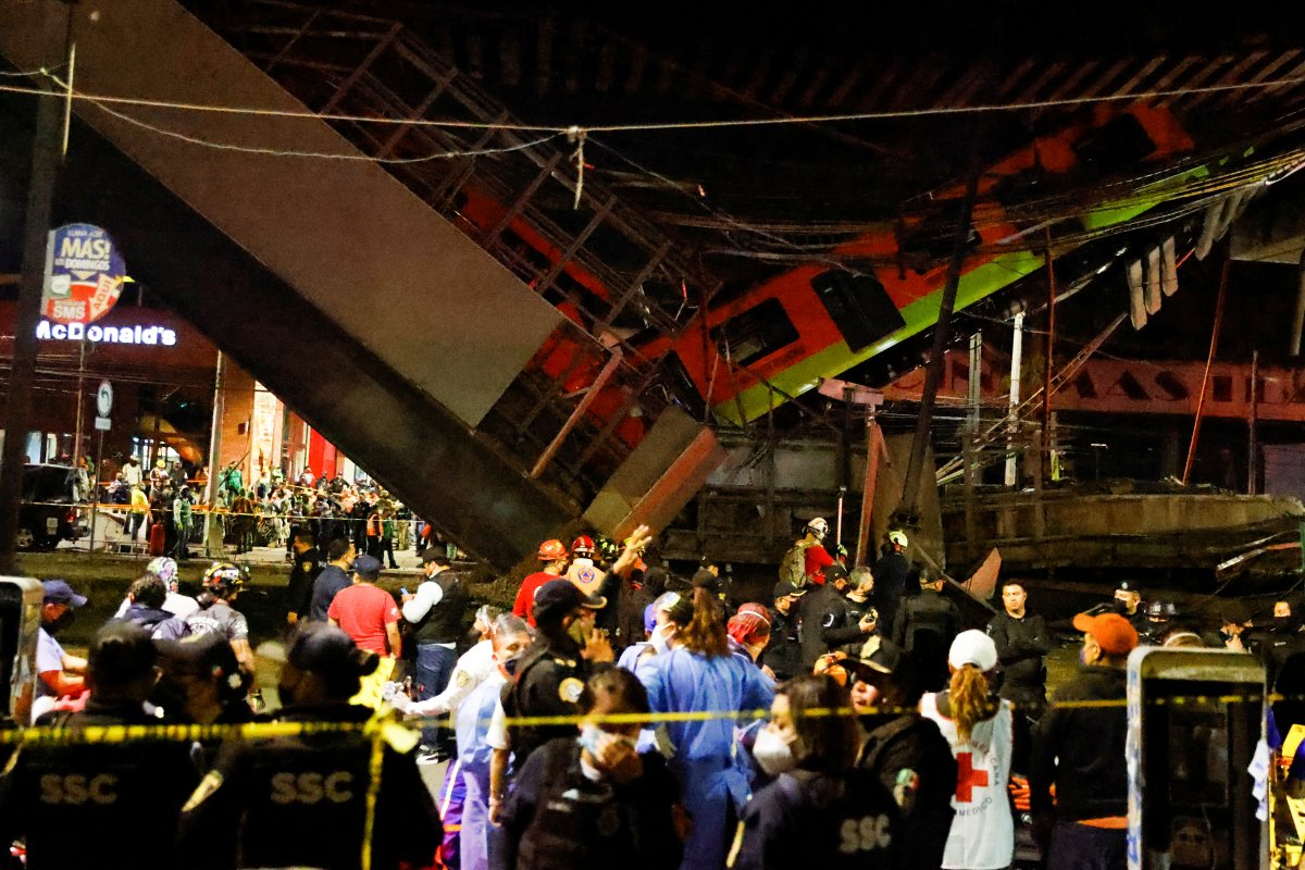 Train track collapsed in Mexico: 23 dead, 65 injured #7