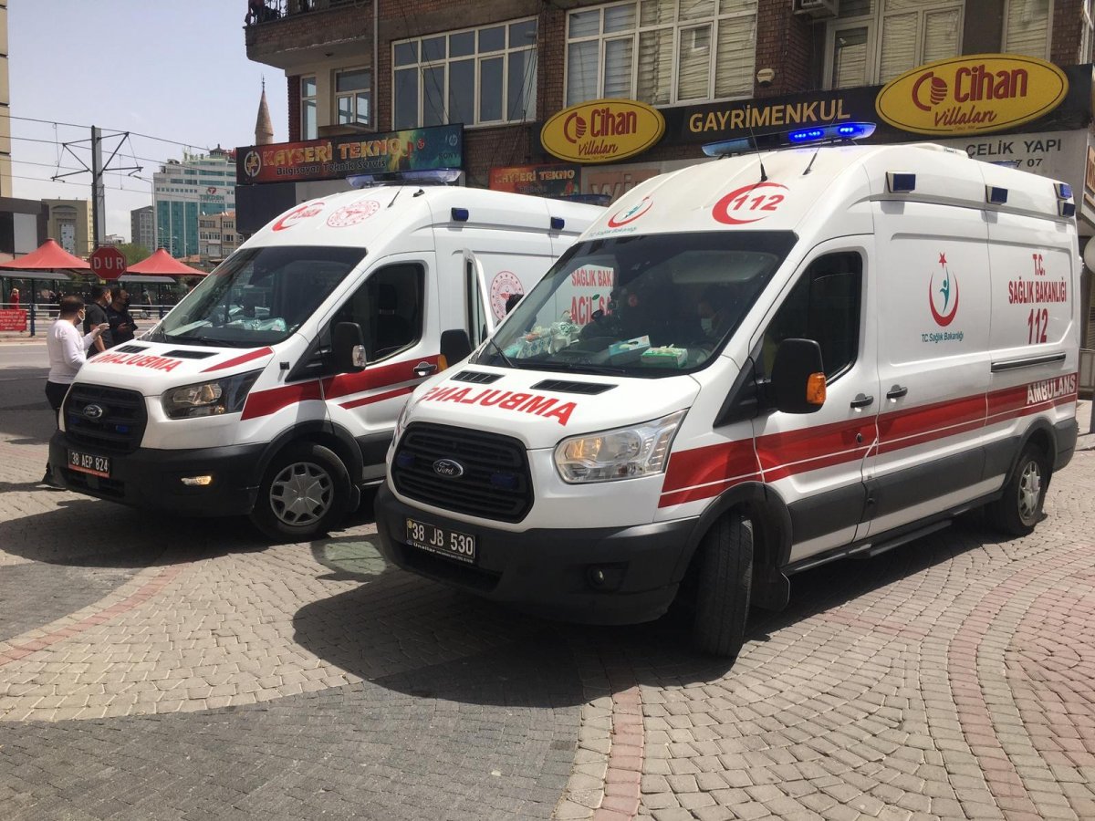 Kayseri’de evde açık unutulan tüp parladı: 2 yaralı