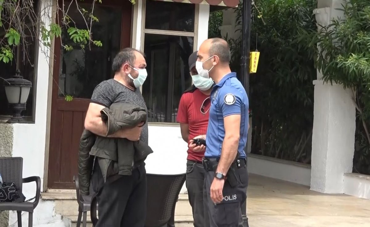 Antalya’da belgesiz seyahat edince verilen cezaya tepki gösterdi