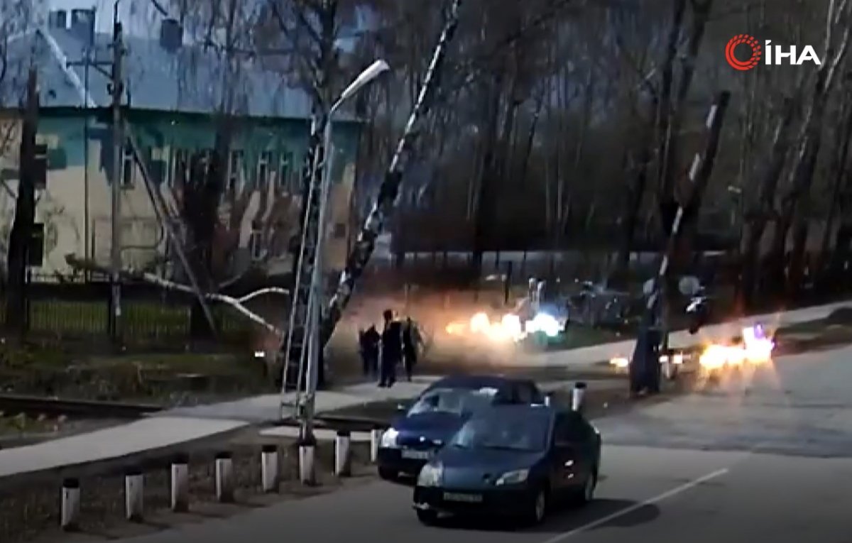 Miraculous salvation from broken electrical wires in Russia #2