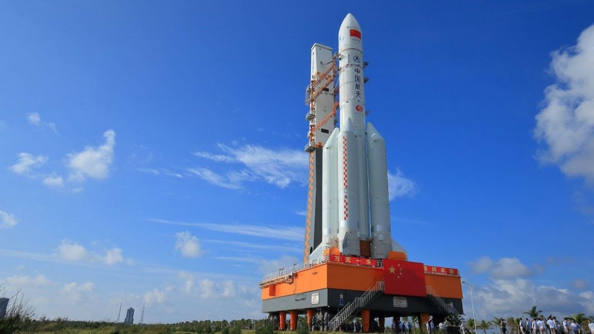 Çin: Yörüngeden çıkan roketin zarar verme ihtimali çok düşük #1