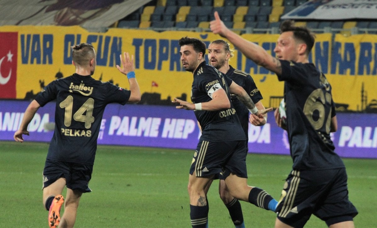 Fenerbahçe, Ankaragücü nü son dakika golüyle yendi #3