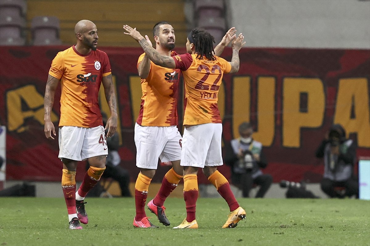 Fatih Terim: Galatasaray vazgeçmeyecek #3