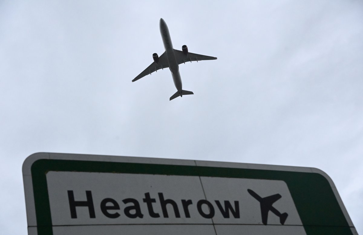 İngiltere de hava yolu şirketleri, hükümete uluslararası uçuşlar için çağrı yaptı #3