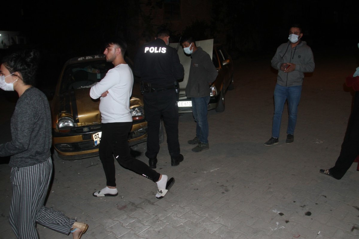 Konya’da iki otomobil çarpıştı: 8 yaralı #2