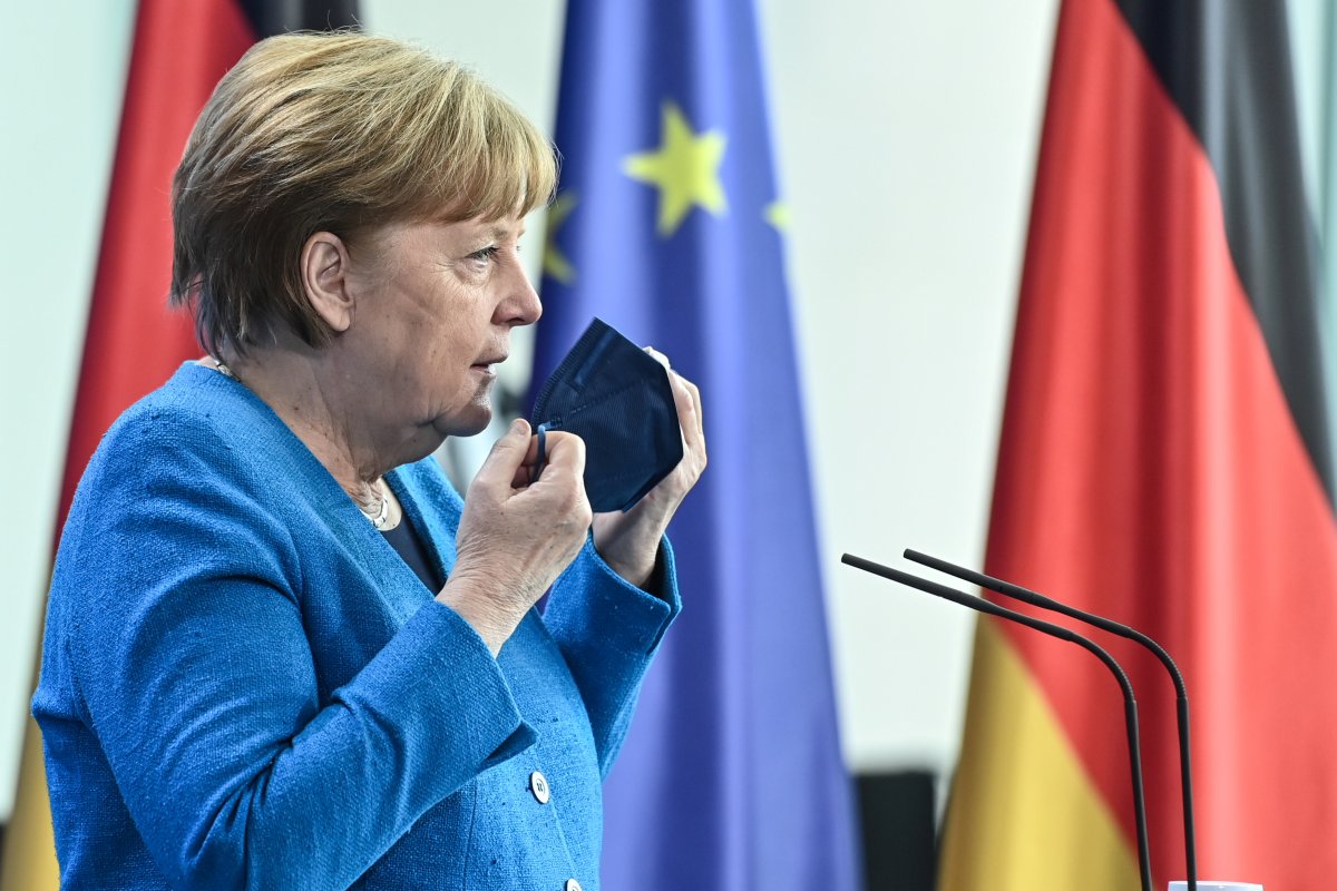 Merkel: I'm against the abolition of vaccine patents #1