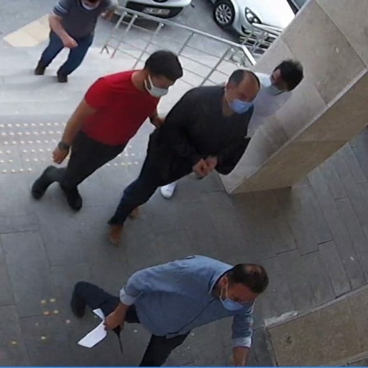 Konya da yakalanan eski emniyet müdürü tutuklandı #3