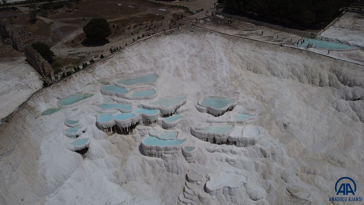  Beyaz Cennet  Pamukkale turistlere kaldı	 #9