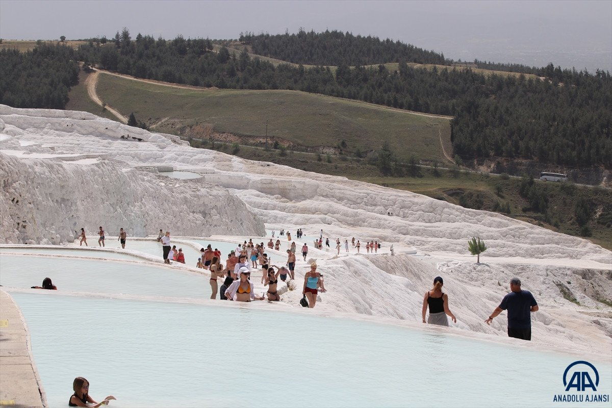  Beyaz Cennet  Pamukkale turistlere kaldı	 #4