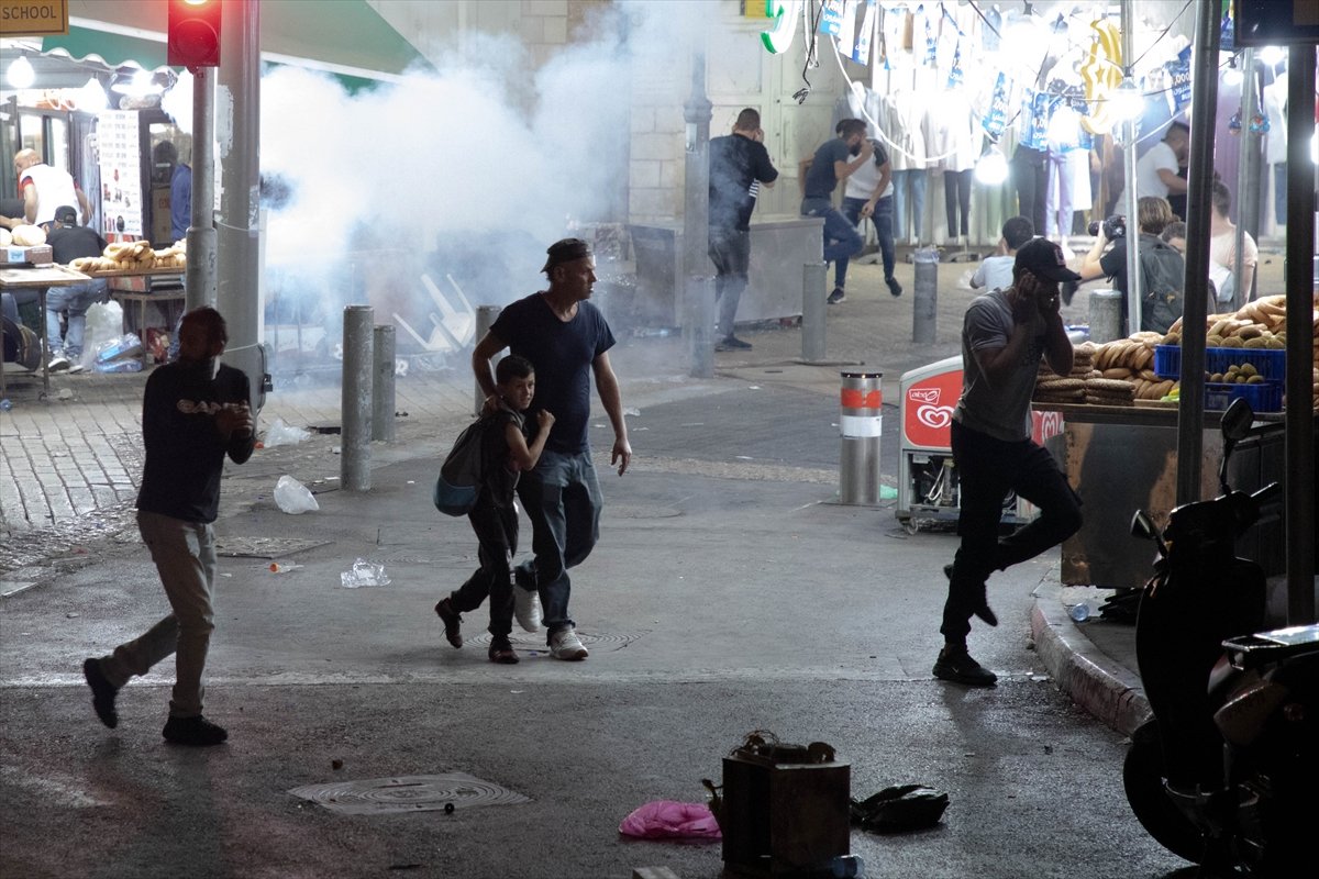 Ömer Çelik:  Mescid-i Aksa dışında fanatikler işgale hazırlık yapıyor #3