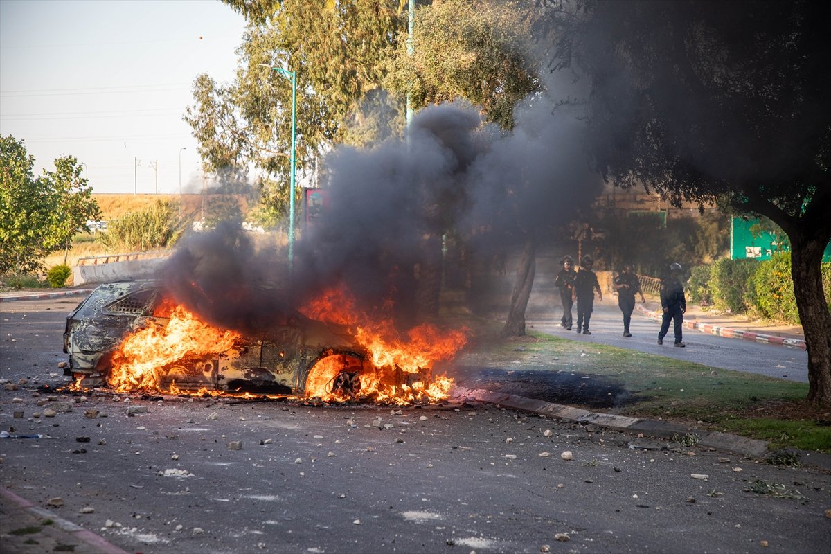 Events broke out at the funeral of a Palestinian martyred yesterday by an armed Israeli #8