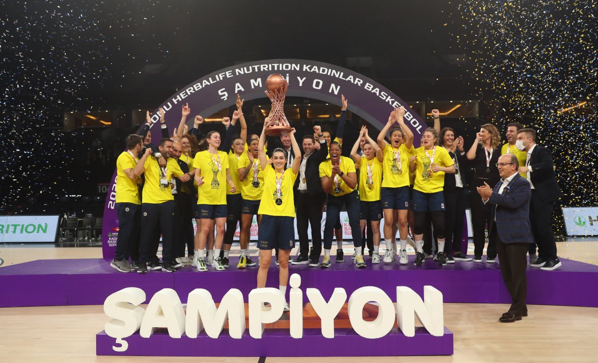 Kadınlar Basketbol Ligi nde şampiyon Fenerbahçe #3