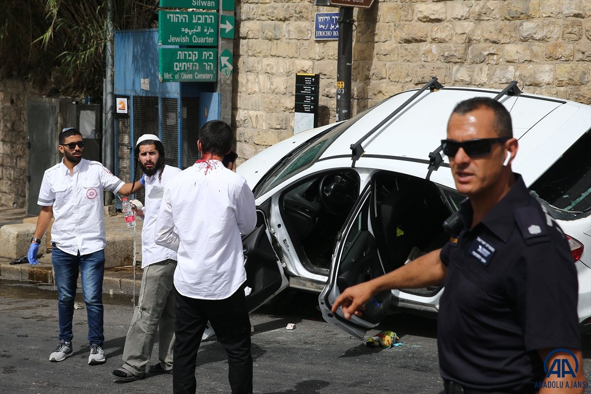 Fanatik İsrailli Filistinli bir vatandaşı arabayla ezdi #3