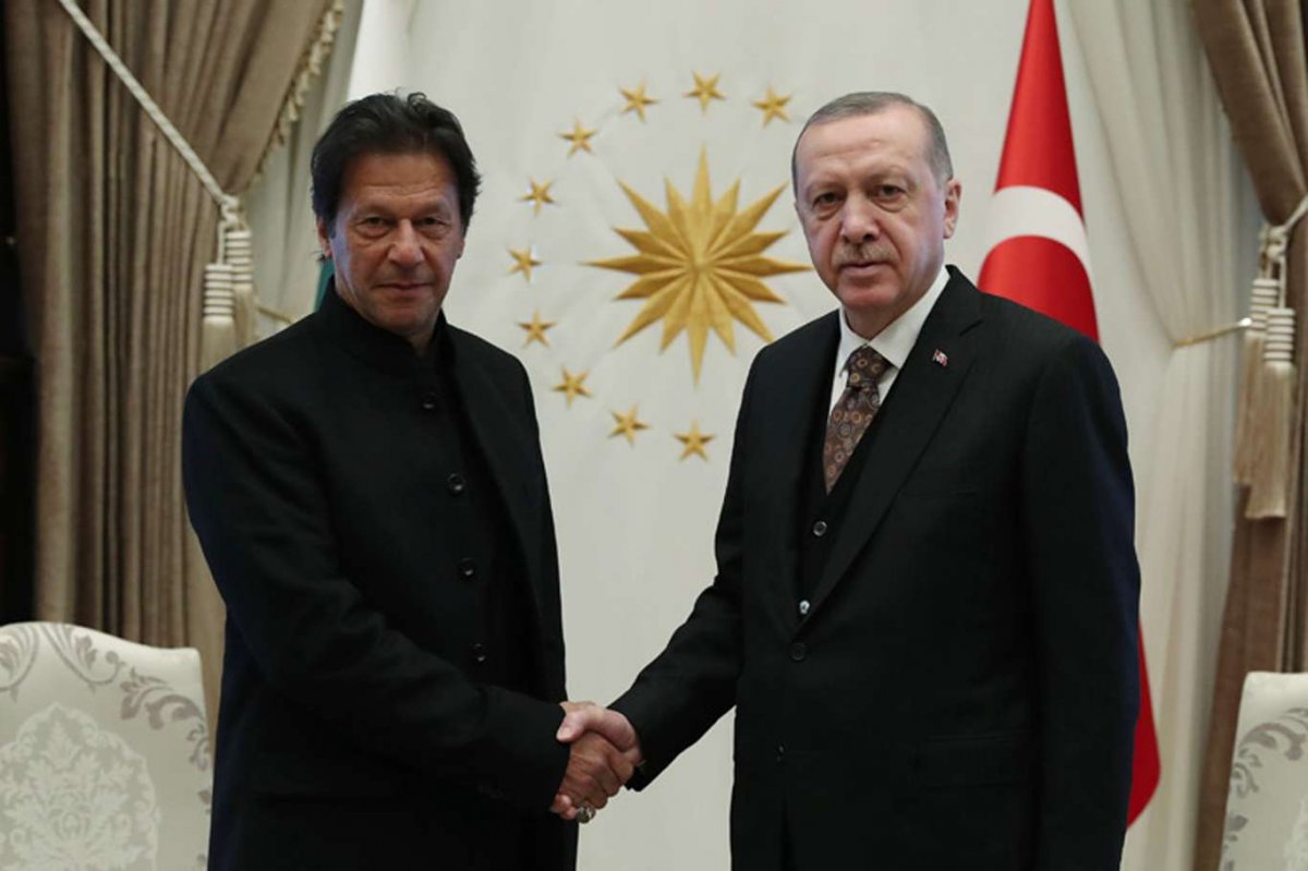 Cumhurbaşkanı Erdoğan, Pakistan Başbakanı ile görüştü #1