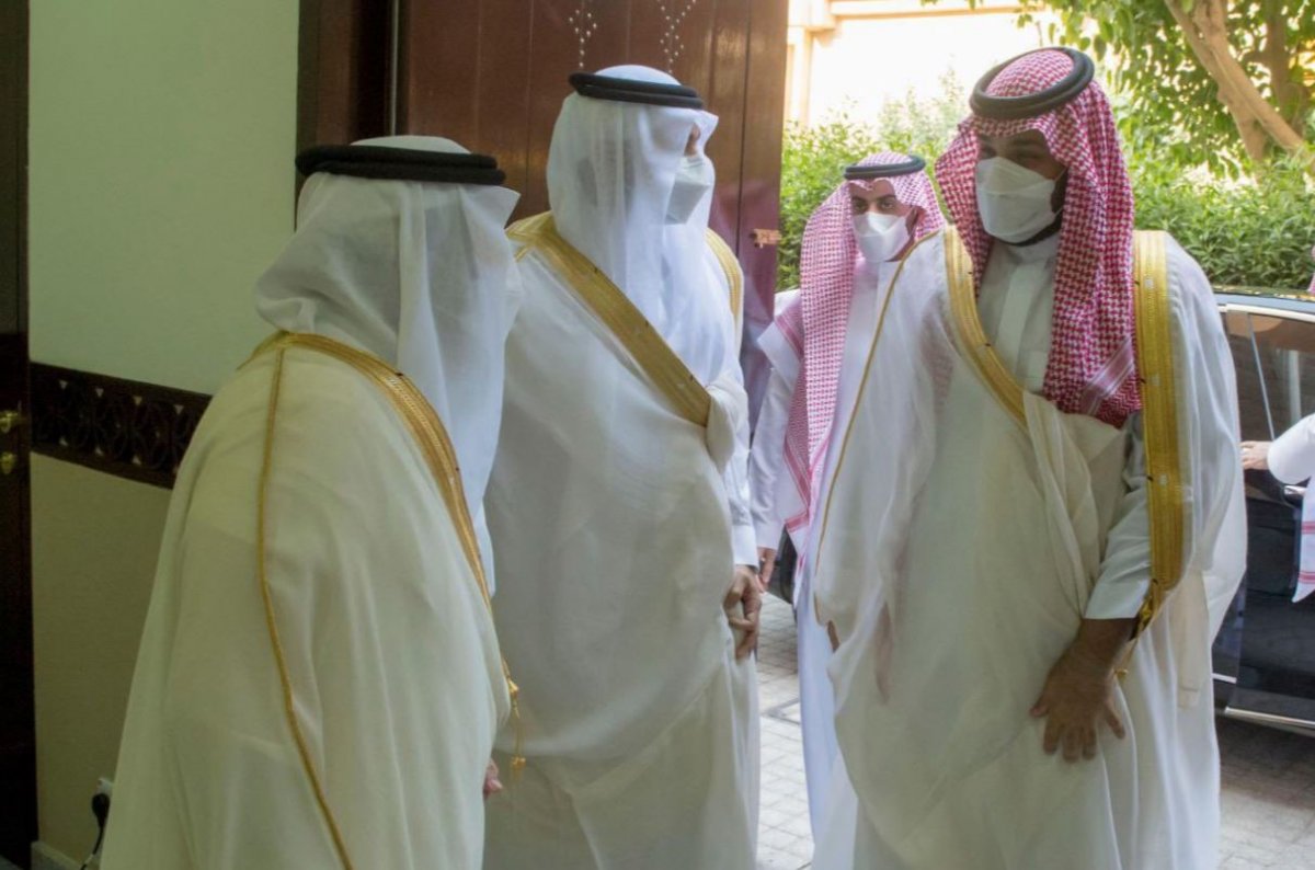 Armored bodyguard #5 to Saudi Crown Prince Salman during Eid prayer