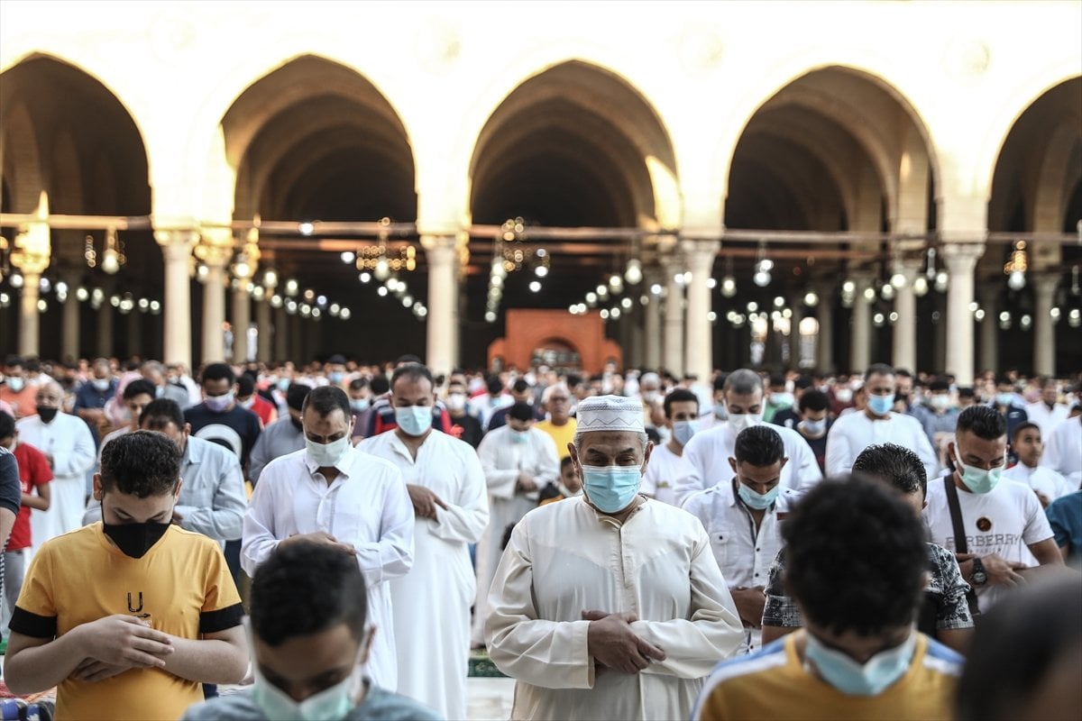 Eid prayer images from Muslims around the world #48