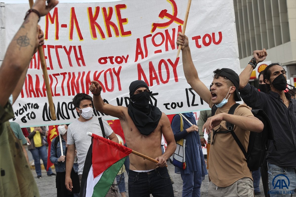 Yunanistan da İsrail i protesto eden göstericilere polis müdahalesi #2