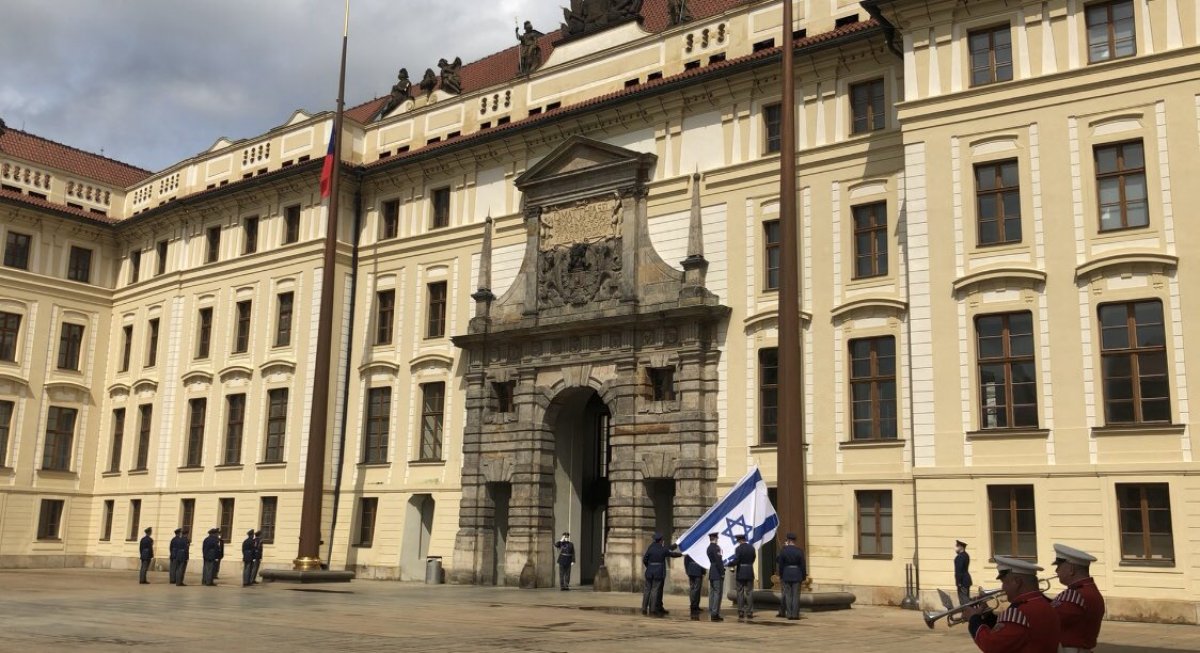 Flagged support from Czechia to Israel #1
