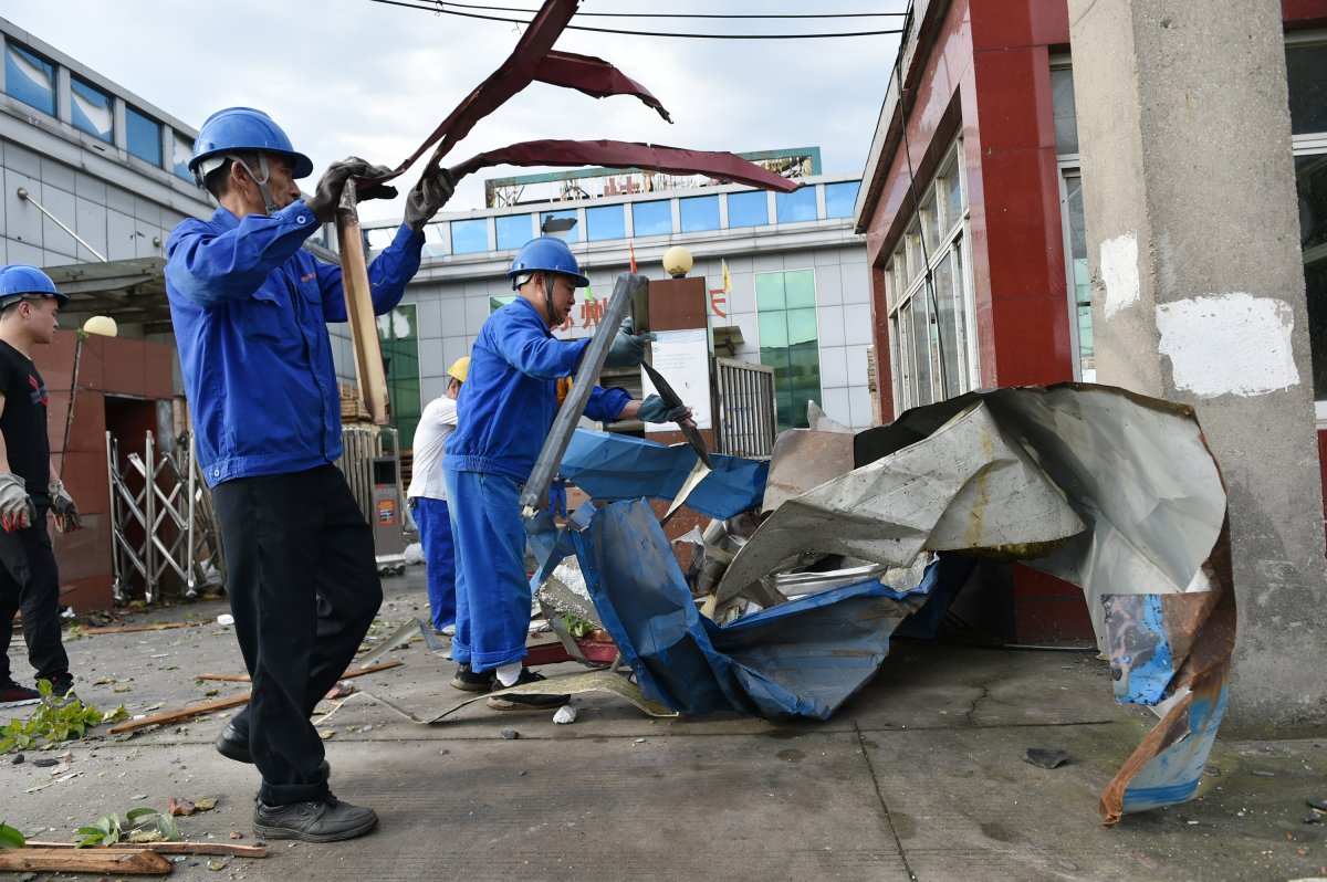 Hurricane in China: More than 300 injured #3