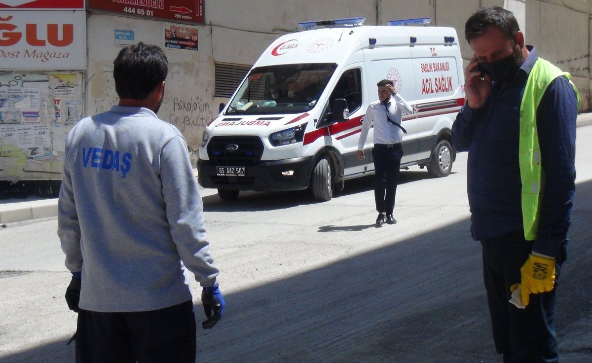 Van’da elektrik akımına kapılan işçi yaralandı  #5